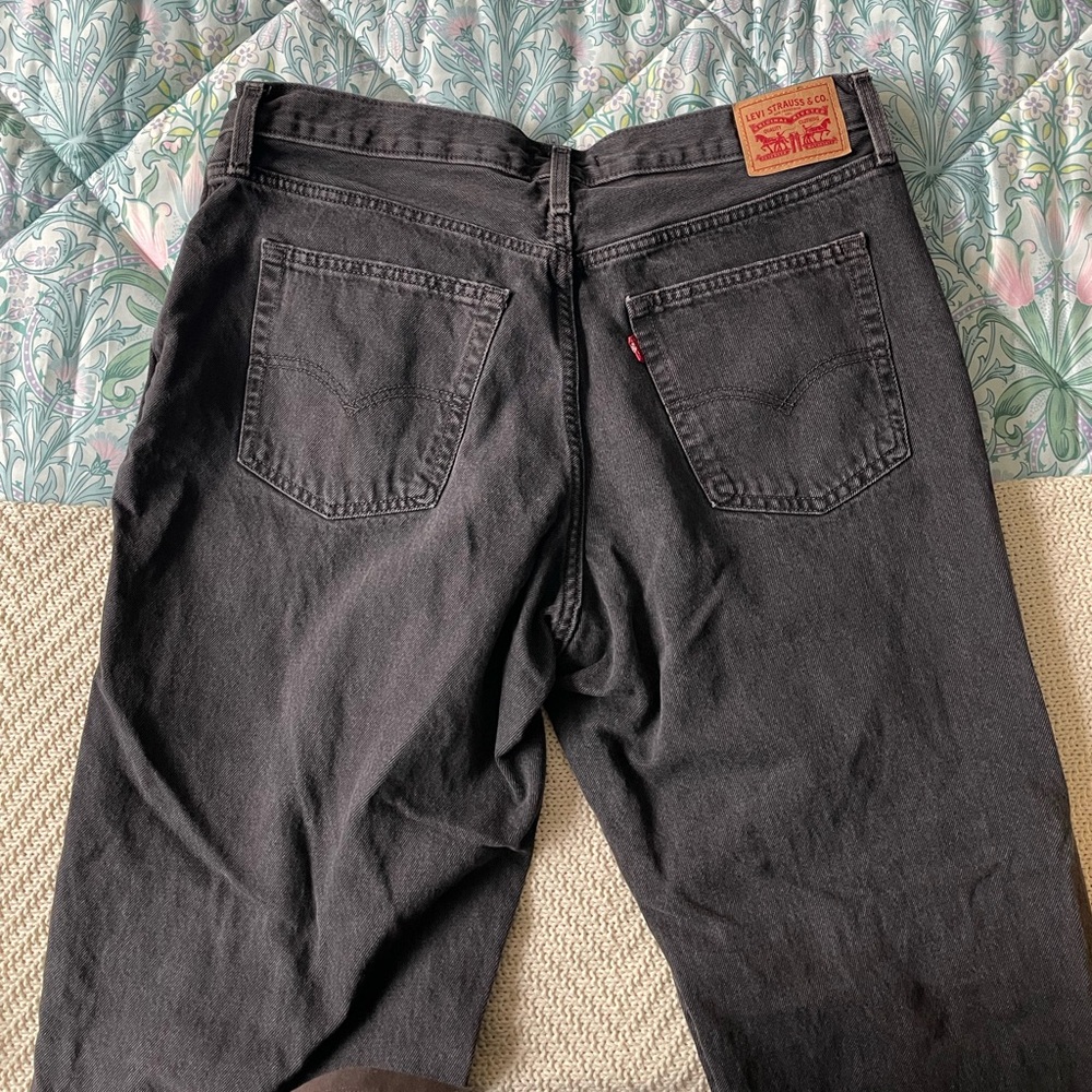 Levi's Women's Black 94 Baggy Straight Leg Jeans - Picture 6 of 8